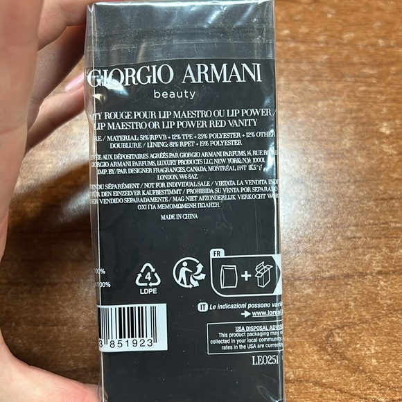 Giorgio Armani Vanity - Picture 5 of 5